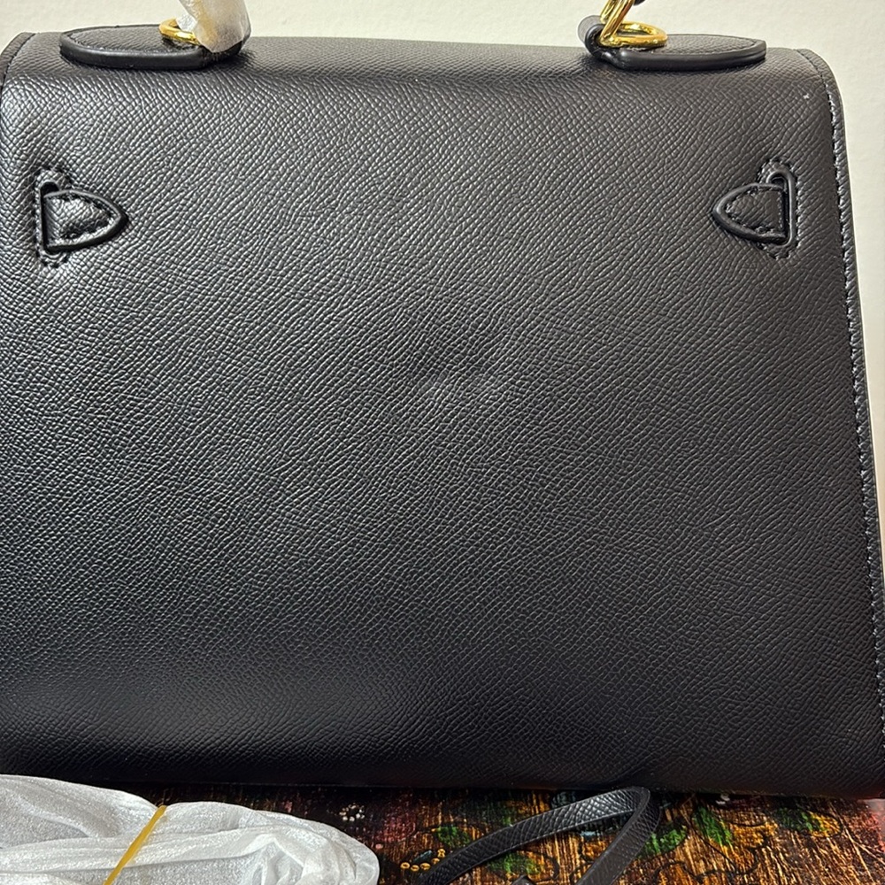 Elegant Black Fashion Crossbody bag - PRICE DROP ‼️‼️Last one - Picture 3 of 4